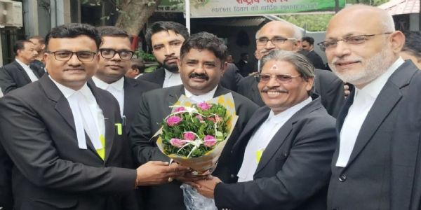 हाईकोर्ट बार एसोसिएशन के सचिव बने असीम त्रिवेदी, योगेश सोनी को 150 वोट से हराया