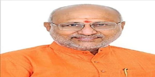 उपराष्ट्रपति के उत्तराखंड दौरे को लेकर सुरक्षा कड़ी, देहरादून में वाहनों की सघन जांच