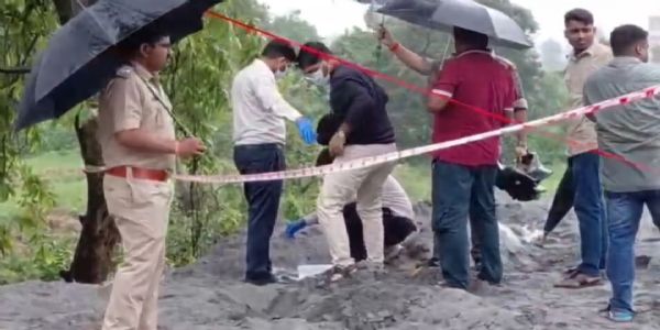 एसएसपी ने अस्पताल पहुंचकर मुठभेड़ में घायल दोनों अपराधियों का जाना हाल
