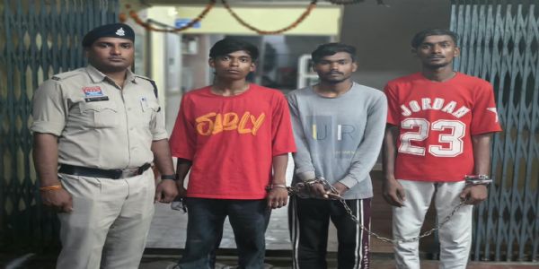 रायपुर : उधार के पांच हजार मांगने पर युवक की हत्या, शव रेलवे ट्रैक पर छोड़ा; तीन आरोपित और दो बालक गिरफ्तार