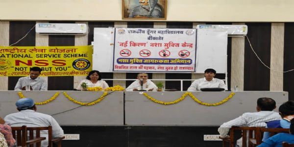 नशे का ग़ुलाम युवा स्वप्न में भी सुख का अनुभव नहीं कर सकता है- राजयोगिनी बी.के. कमल