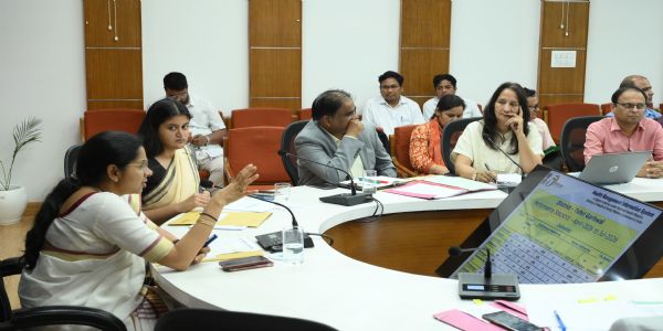 गर्भवती महिलाओं की निगरानी के लिए स्वास्थ्य विभाग तैयार कर रहा वार रूम