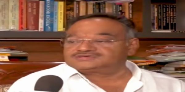 वास्तव में भारत में कोई विपक्षी पार्टी ही नहीं है : शमिक भट्टाचार्य