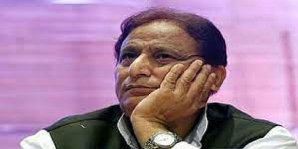 सपा नेता आजम खान की फाेटाे सपा नेता आजम खान की फाेटाे