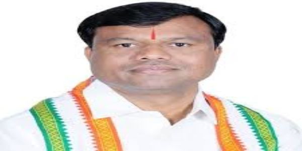बारिश में भ्रष्टाचार की पोल खुल रही, नवनिर्मित पुल-पुलिया और सड़कें बह रही हैं : दीपक बैज