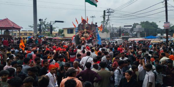 भागलपुर में मां विषहरी की प्रतिमाओं की विसर्जन का सिलसिला शुरू, सुरक्षा के कड़े प्रबंध