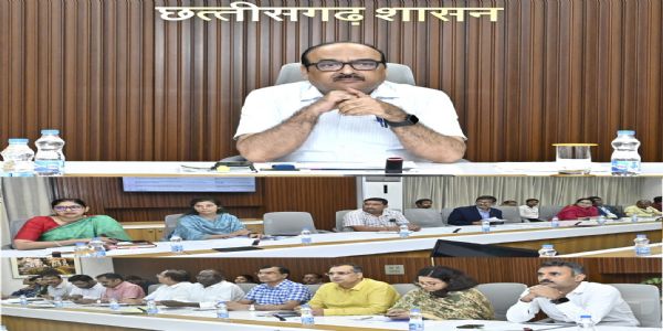 मुख्य सचिव की अध्यक्षता में शहरी गैस वितरण नीति के तहत राज्यस्तरीय निगरानी समिति की बैठक संपन्न