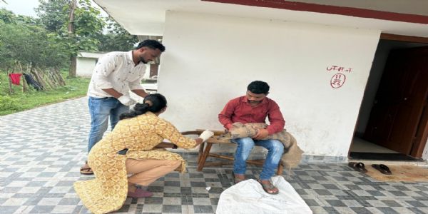 माउस डियर को मिला जीवन, उपचार के बाद प्राकृतिक आवास में सुरक्षित वापसी