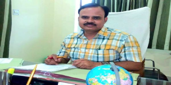 झांसी में तेज एलईडी और लेजर लाइट वाले वाहनों पर सख्ती, परिवहन व पुलिस का संयुक्त अभियान जल्द
