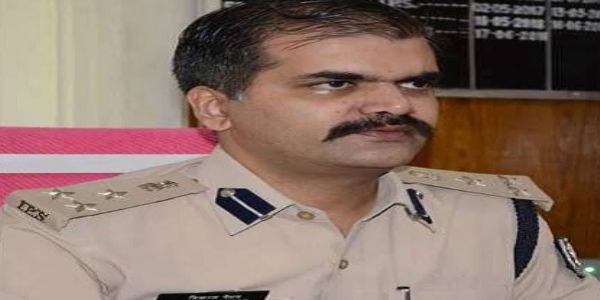 (अपडेट) रोहतास के कार्यपालक पदाधिकारी विमल कुमार की हत्या का खुलासा, चालक ने कबूला जुर्म