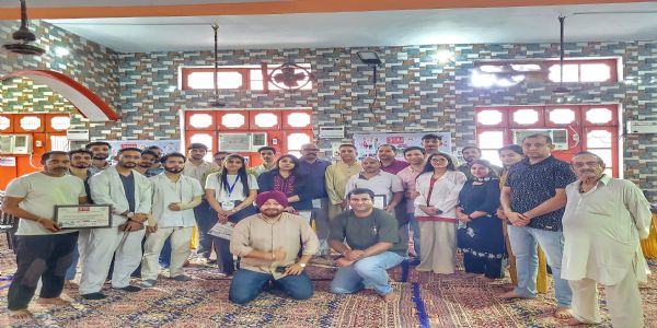 रेहाड़ी में नि:शुल्क मेगा मल्टीस्पेशियलिटी स्वास्थ्य शिविर, 500 से अधिक लोगों ने उठाया लाभ
