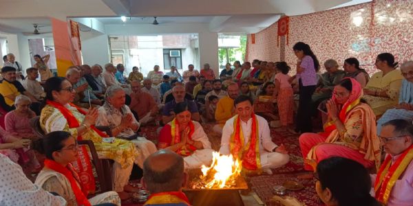 युवाओं के मित्र बनें अभिभावक, तभी बचेंगे नशे और वैचारिक प्रदूषण से: विनोद बंसल