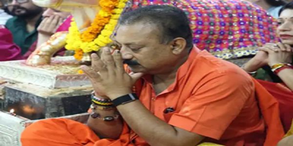बिहार के मंत्री अशोक चौधरी ने किए मप्र के उज्जैन में महाकाल के दर्शन, भस्म आरती में हुए शामिल