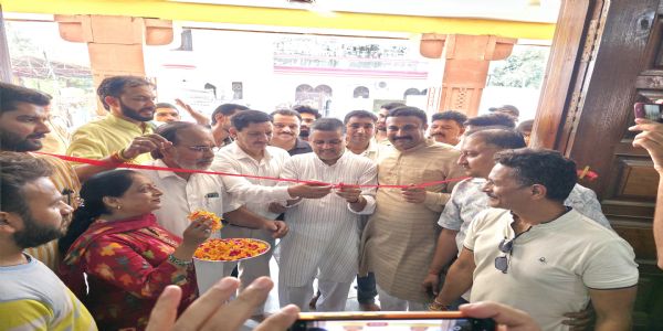 झिड़ी मंदिर में नि:शुल्क चिकित्सा शिविर, 325 मरीजों ने उठाया स्वास्थ्य सेवाओं का लाभ