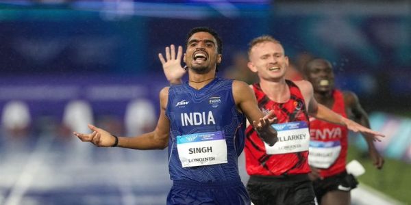 कॉमनवेल्थ गेम्स में भारतीय खिलाड़ी अपनी प्रतिभा का प्रदर्शन करते हुए। कॉमनवेल्थ गेम्स में भारतीय खिलाड़ी अपनी प्रतिभा का प्रदर्शन करते हुए।