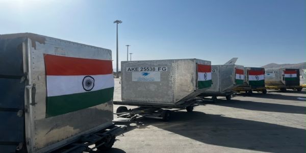 भारत से अफगानिस्तान को चिकित्सीय सहायता मिली । भारत से अफगानिस्तान को चिकित्सीय सहायता मिली ।