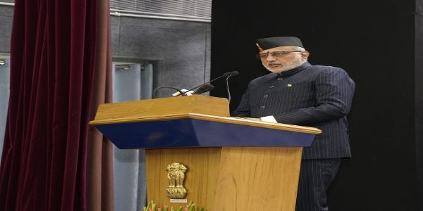 उपराष्ट्रपति ने आईएएस प्रशिक्षुओं से कहा- ‘सेवाभाव’ और ‘कर्तव्यबोध’ को बनाएं मार्गदर्शक मंत्र