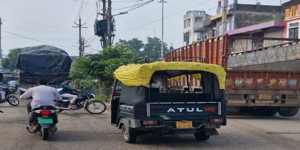 राजगढ़ः सुबह 4 घंटे भारी वाहनों का रूट बदलने की मांग, सीएमओ ने थाना प्रभारी को लिखा पत्र