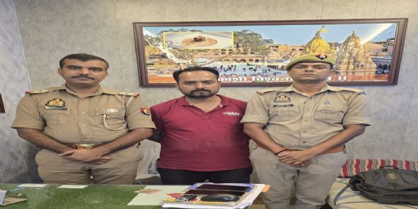 वाराणसी पुलिस की सक्रियता से बची रांची के चंदन की जान, राजघाट पुल से गंगा में छलांग लगाने पहुंच गया