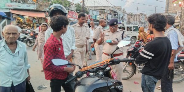 वाहन जांच अभियान में 20 हजार से अधिक का चालान, यातायात नियमों का उल्लंघन करने वालों पर कार्रवाई