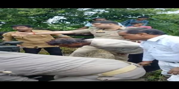 कुएं में उतरे दो किसानों की जहरीली गैस से मौत