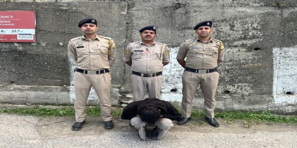 21 वर्षीय युवक अफीम के साथ गिरफ्तार