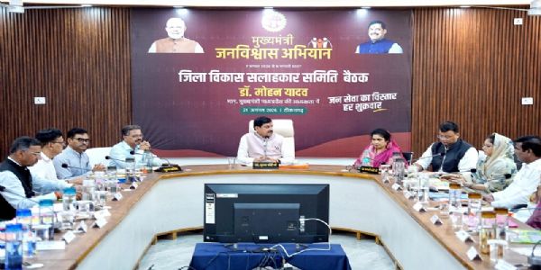 स्थानीय संसाधनों, पारंपरिक हुनर और नवाचारों को बढ़ावा देकर सृजित करें रोजगार के नए अवसर : मुख्यमंत्री डॉ. यादव
