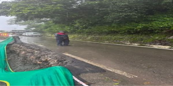 दून-मसूरी मार्ग पर भारी वाहनों की आवाजाही प्रतिबंधित, धारचूला-तवाघाट मार्ग पर यातायात सुचारू