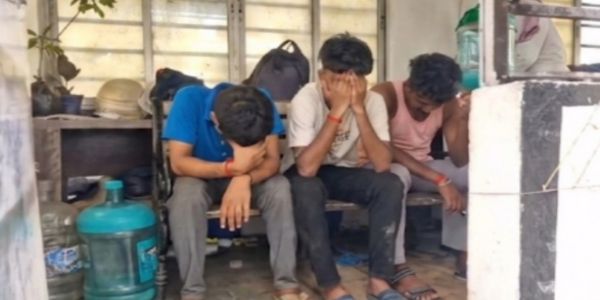 न्यूटाउन में तेज रफ्तार कार ने कई जगह मारी टक्कर, तीन युवक हिरासत में
