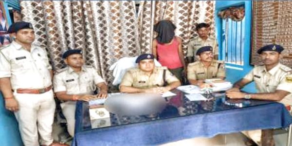 भाई को बचाने पहुंचे युवक की चाकू घोंपकर हत्या, पुलिस ने एक घंटे में आरोपित को दबोचा