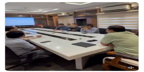 बिजली विभाग की दो महत्वपूर्ण योजनाओं पर वित्त समिति की बैठक