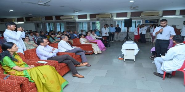 नेत्रदान को बढ़ावा देने के लिए अम्बेडकर अस्पताल में राज्यस्तरीय कार्यशाला आयोजित