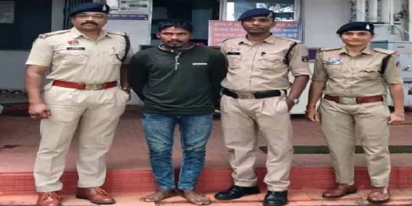 नाबालिग को बहला-फुसलाकर दुष्कर्म करने वाला फरार आरोपित गिरफ्तार