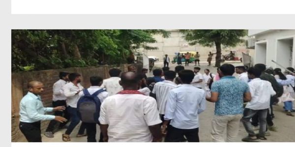 नालंदा जिले के नर्सिंग कॉलेज में रिजल्ट पर बवाल, छात्र-गार्ड भिड़ंत
