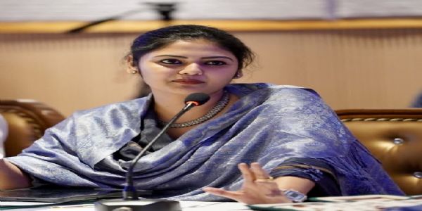 पश्चिम बंगाल में विमान सेवा विस्तार को लेकर सायोनी घोष ने रखी पांच मांगें