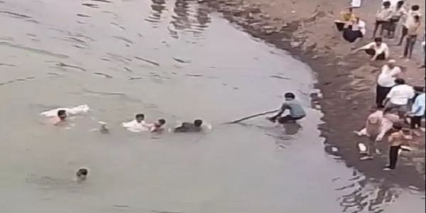 रतलामः पिकनिक स्पॉट पैराडाइज वैली में डूबने से दो शिक्षक और एक बच्चे की मौत