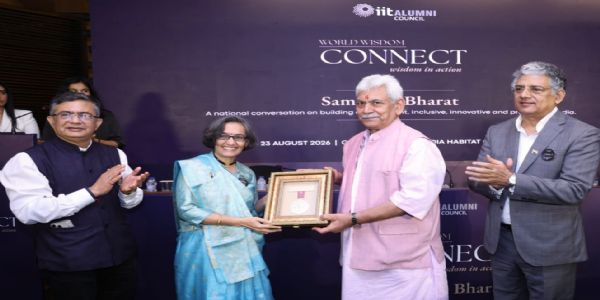 भारत का विकसित राष्ट्र बनने का सफर समावेशी, परंपराओं से जुड़ा हुआ लेकिन भविष्योन्मुखी होना चाहिए: मनोज सिन्हा