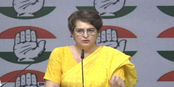 कांग्रेस महासचिव एवं केरल के वायनाड से सांसद प्रियंका गांधी (फाइल फोटो)। कांग्रेस महासचिव एवं केरल के वायनाड से सांसद प्रियंका गांधी (फाइल फोटो)।