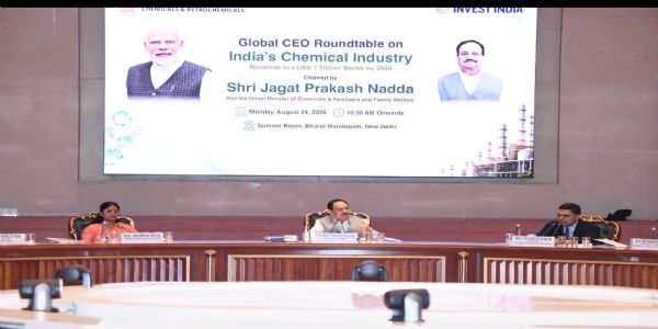 केमिकल्स और पेट्रोकेमिकल्स क्षेत्र को 2040 तक 1 ट्रिलियन डॉलर का उद्योग बनाने पर जोरः जेपी नड्डा