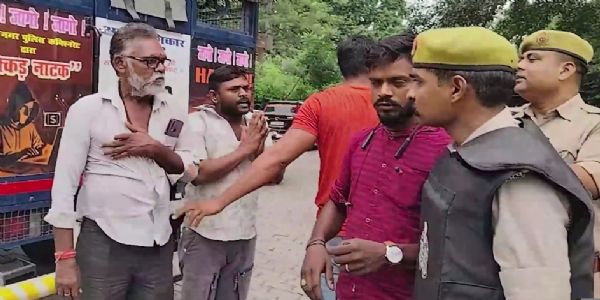 आरटीओ कार्यालय में दलालाें काे लेकर प्रशासन और पुलिस की संयुक्त छापेमारी, 14 संदिग्ध पकड़े गए