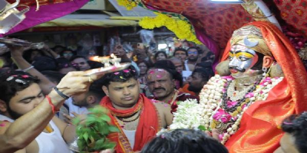 उज्जैन में सावन के अंतिम सोमवार धूमधाम से निकली महाकाल सवारी, चार स्वरूपों में भक्तों को दिए दर्शन