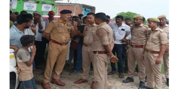 खेत से खास लेकर लोट रहे किसान की बाइक की टक्कर से मौत