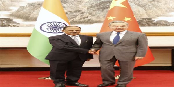 सीमा मुद्दे पर एनएसए और चीनी विदेश मंत्री के बीच वार्ता, सीमा विवाद का राजनीतिक समाधान तलाशने की दिशा में कार्य करने पर सहमत