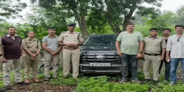 मप्र के रतलाम में राजस्थान पासिंग कार से 2.50 करोड़ रुपये कीमत की एमडी ड्रग जब्त