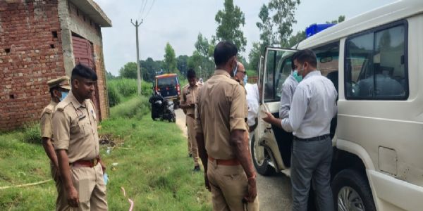 खौफनाक वारदात, पति ने की पत्नी की नृशंस हत्या, हफ्ते भर सड़ती रही लाश
