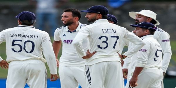 श्रीलंका ने तीसरे दिन पहले सत्र में संभाली पारी, लंच तक चार विकेट पर बनाए 130 रन