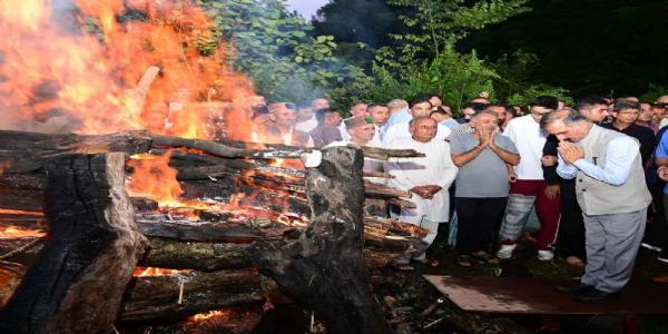 मुख्यमंत्री ने वरिष्ठ अधिवक्ता घनश्याम दास वर्मा के निधन पर शोक व्यक्त किया