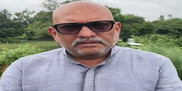 मछली भोज मामले में अजय राय ने दी सफाई, कहा- मैं सनातनी और काशी का वासी हूं