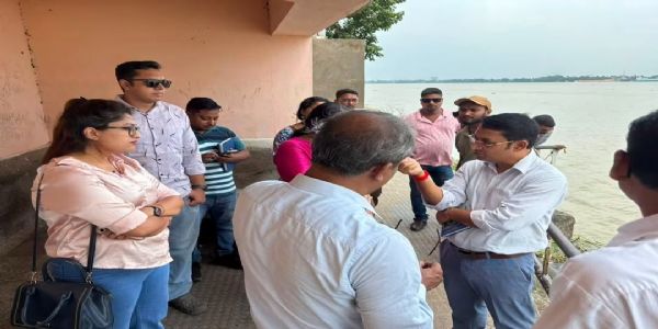 उत्तरपाड़ा के घाटों के विकास की कवायद, सिंचाई और शहरी विकास विभाग के अधिकारियों ने किया निरीक्षण