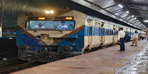 जलेश्वर यार्ड में कार्य के बीच यात्रियों के लिए लोकल ट्रेन सेवा आंशिक रूप से बहाल